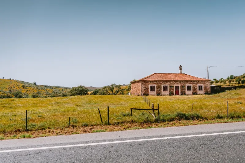 From Weekend Hike to Homeowner: The Real Story Behind Americans Putting Down Roots in Monchique